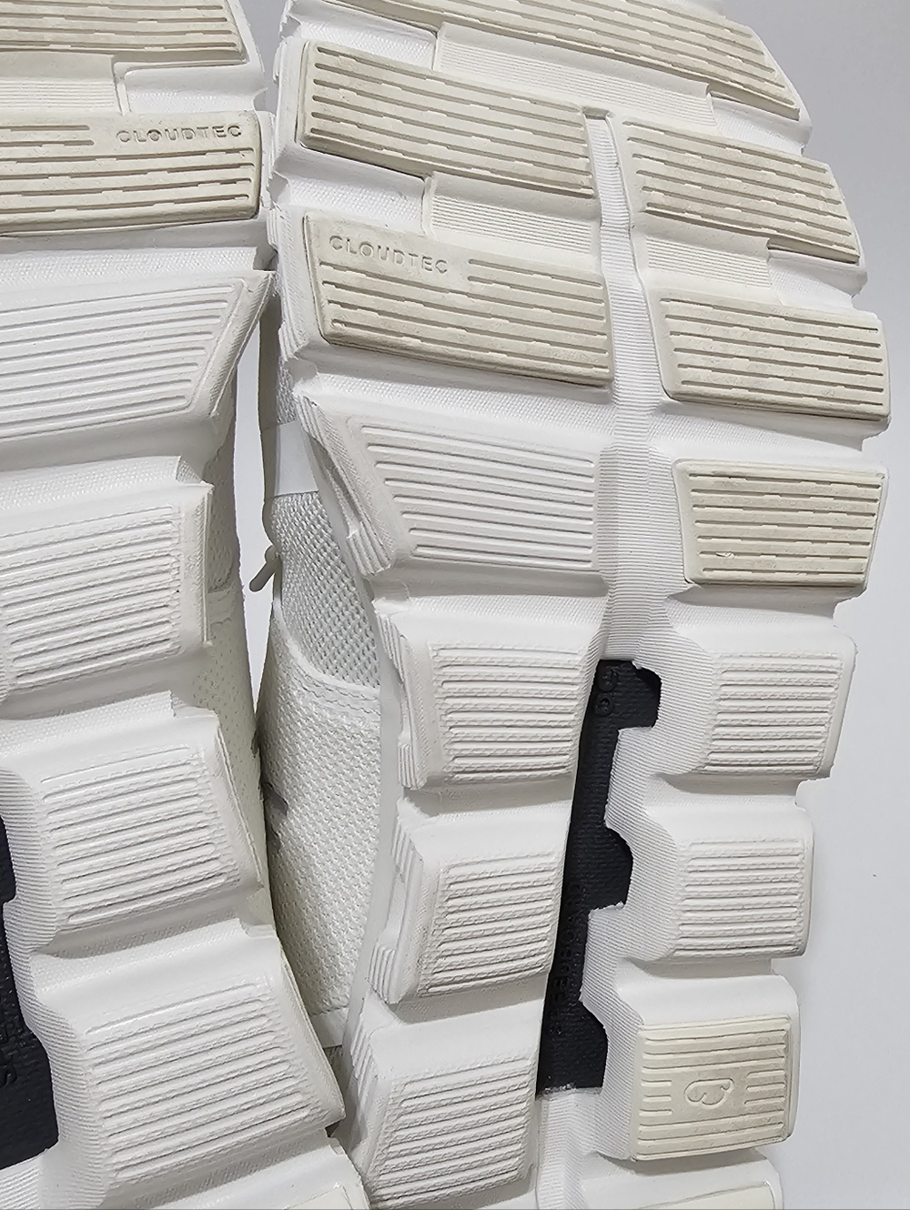 Women's On Running Cloud 6 size 9.5 - Picture 7 of 9